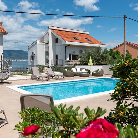 Apartments Brico - Heated Pool Trogir Exterior foto