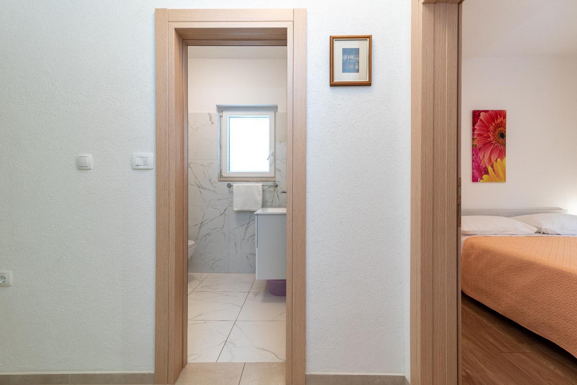 Apartments Brico - Heated Pool Trogir Exterior foto